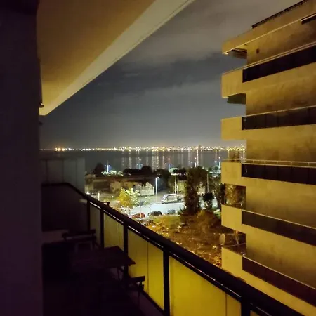 Promenade Apartment With Sea View Thessaloniki Exterior photo